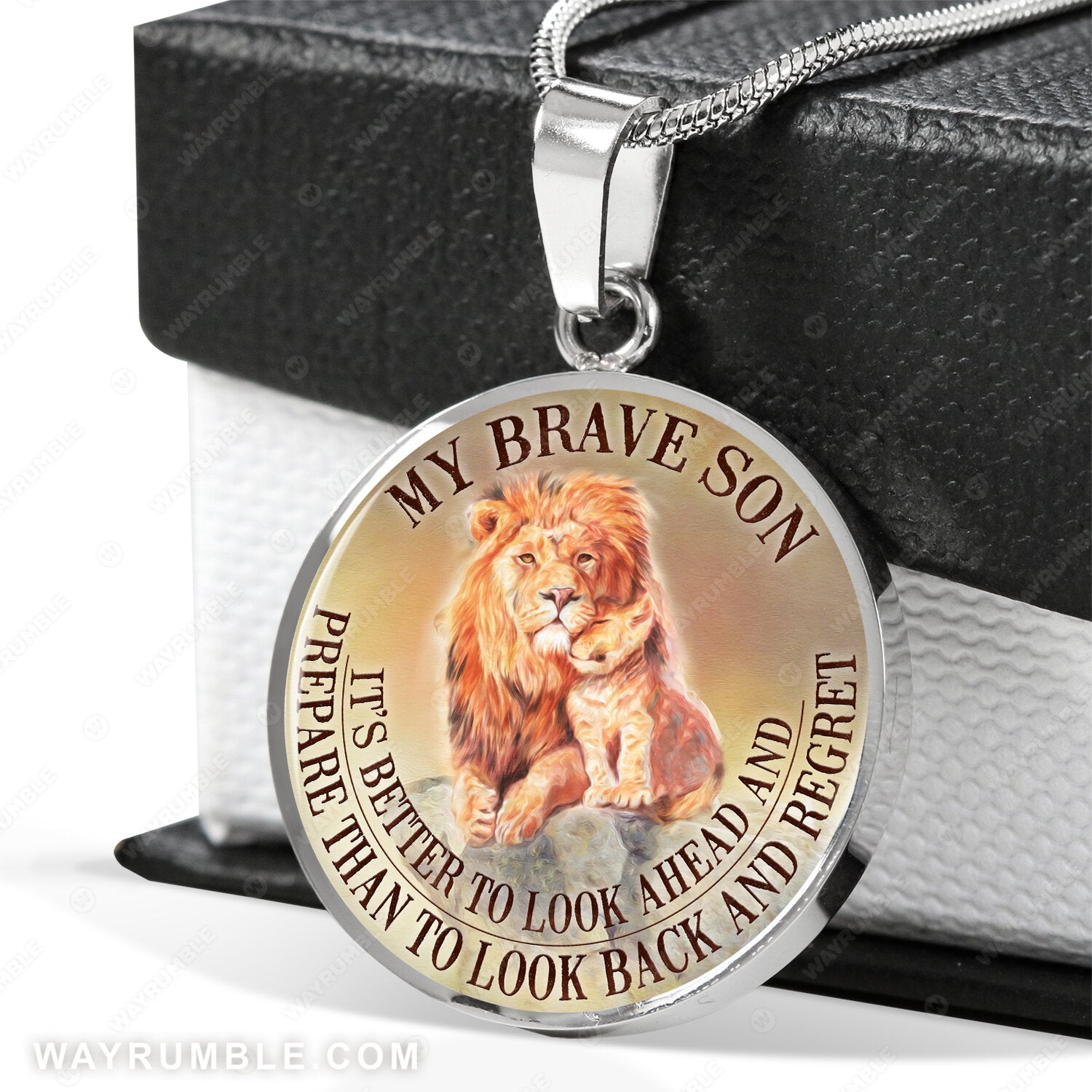 Dad to son, Watercolor lion, It's better to look ahead - Family Circle Necklace