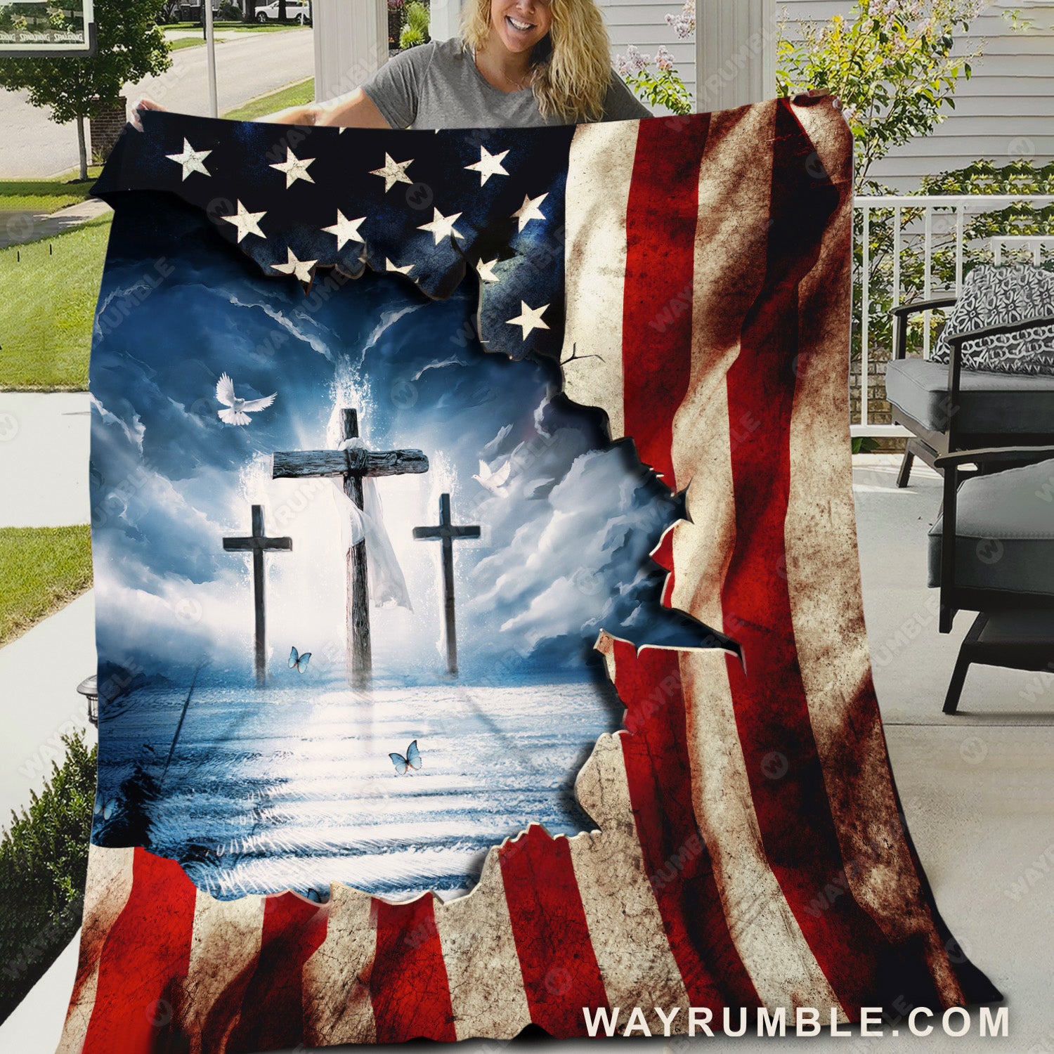The old rugged cross, Ocean painting, The US Flag - Jesus Blanket