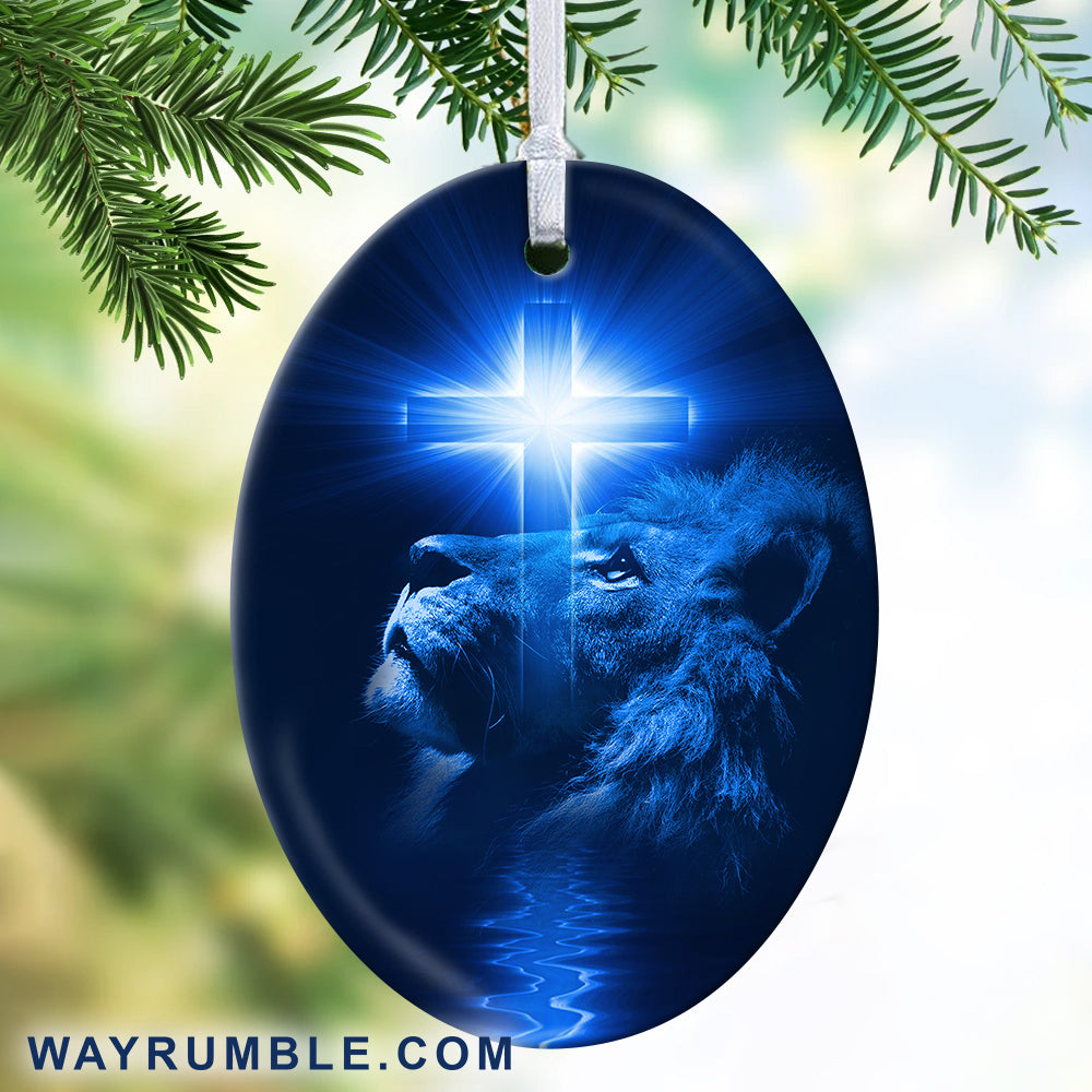 Lion of Judah, Cross light, Amazing Lion and cross - Jesus Oval Ceramic Ornament