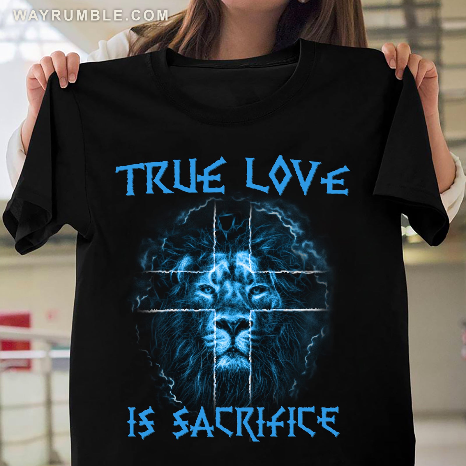 Lion of Judah, The amazing blue, True love is sacrifice - Jesus Black Apparel