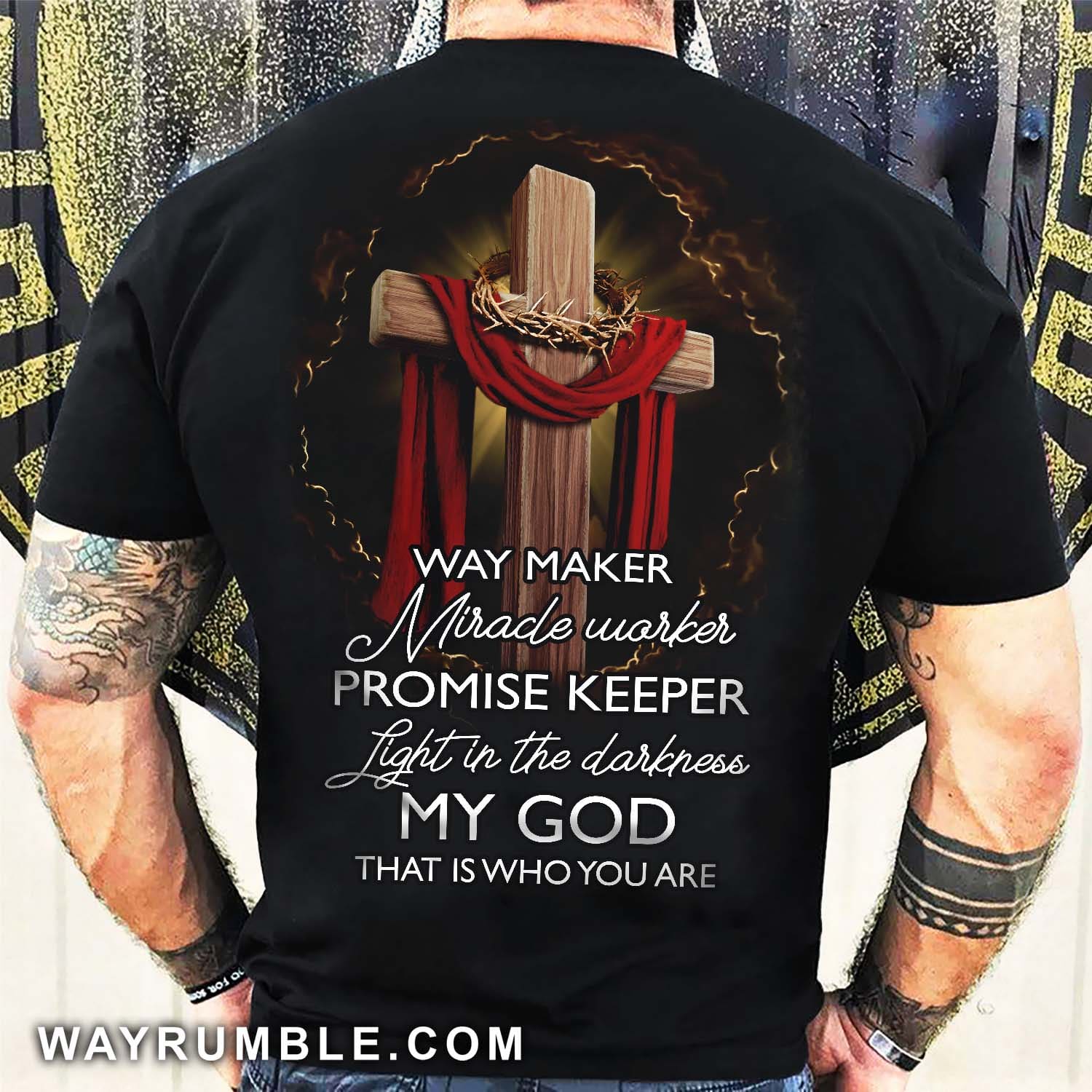 Wooden cross, Crown of thorns, Jesus is the light in the darkness - Jesus Back-printed Black Apparel