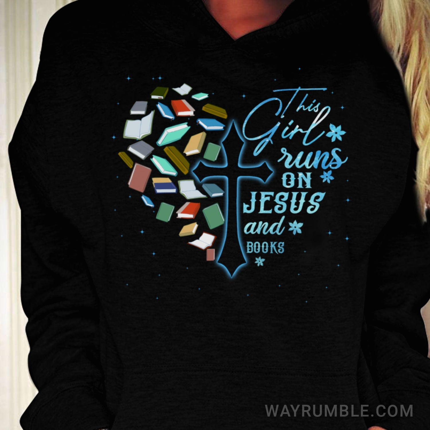 Bookaholic, The cross, This girl runs on Jesus and books 2 - Jesus Black Apparel