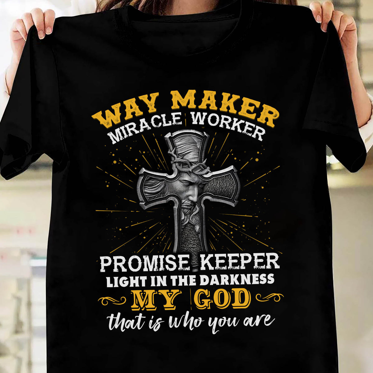 Jesus - Cross - Way maker, miracle worker - Apparel